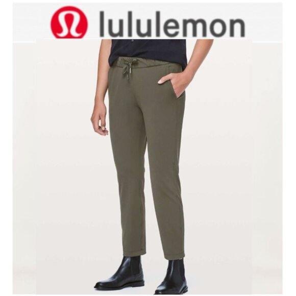 lululemon athletica Pants - NWOT New Lululemon On The Fly 7/8 Pant Full Luxtreme Relaxed Pockets Dk Olive 10
